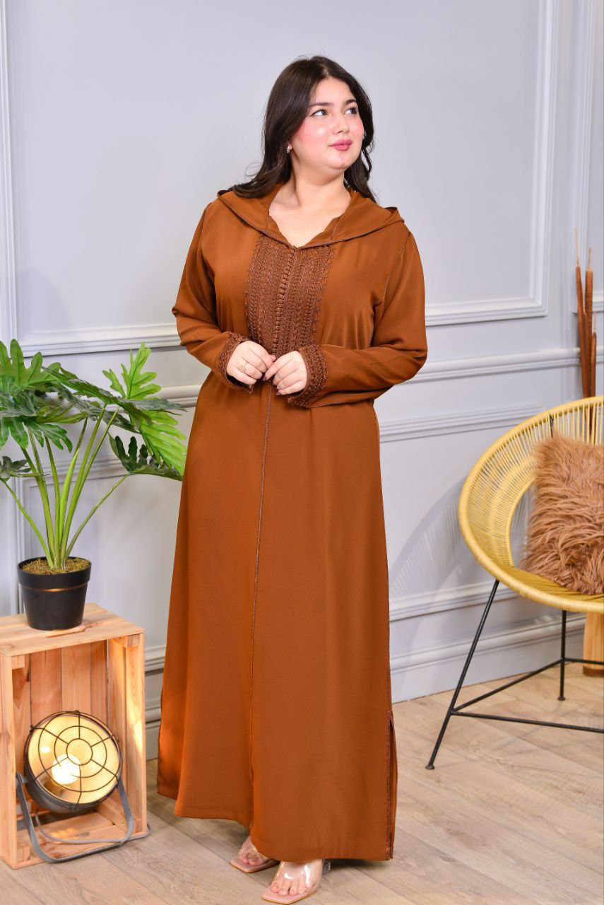 🧵 Tissu : Crêpe Dossoie soie + nouvelle broderie « kṭarfel »