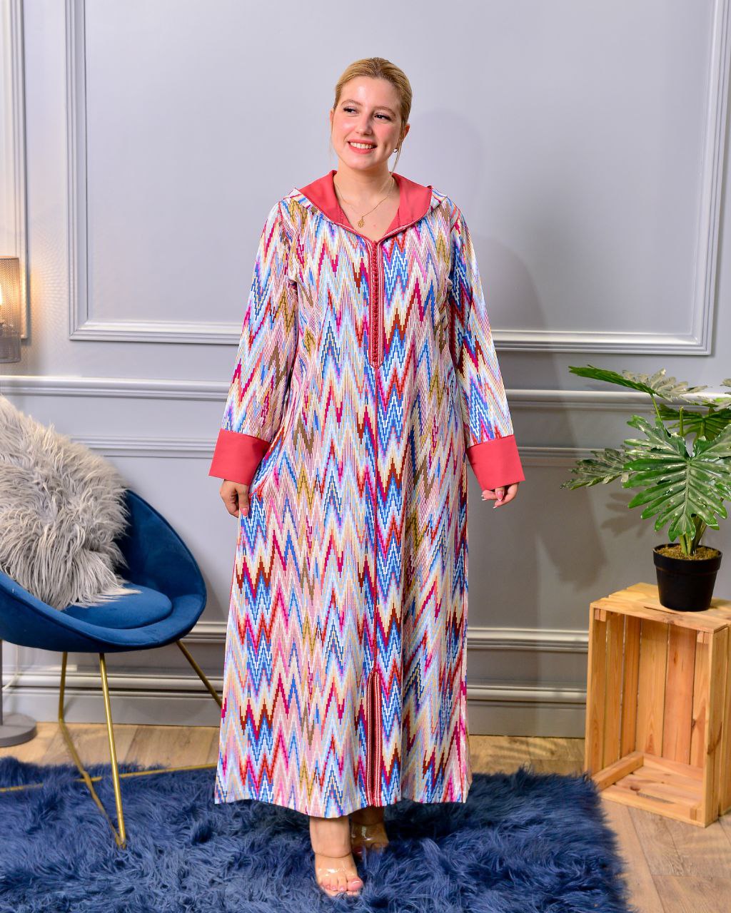 👗 Une djellaba raffinée en tissu crêpe premium