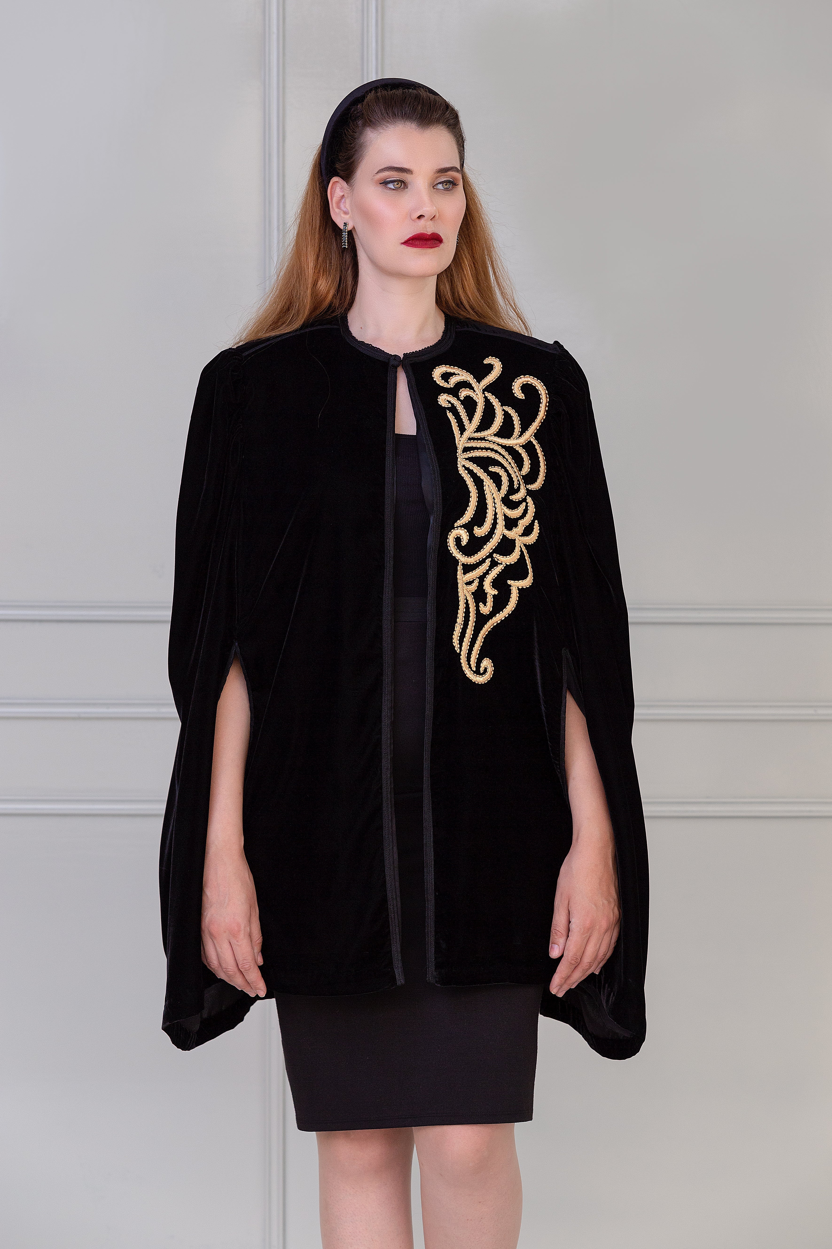 New - Cape velvet - Majesty Cape - Cape pour femme - Cape en Velours