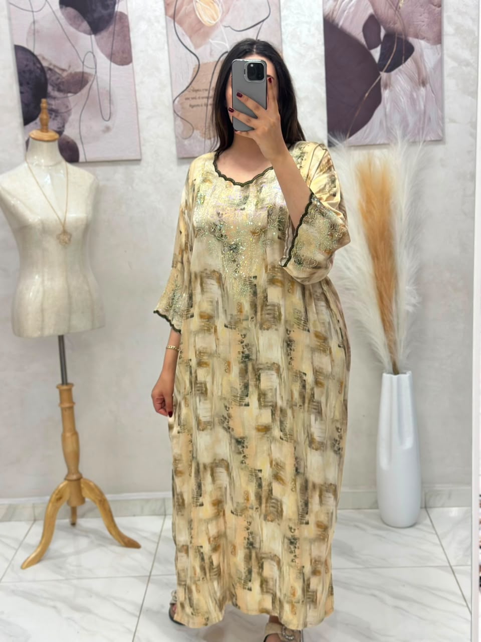 👗 Mkhawar élégant au design raffiné