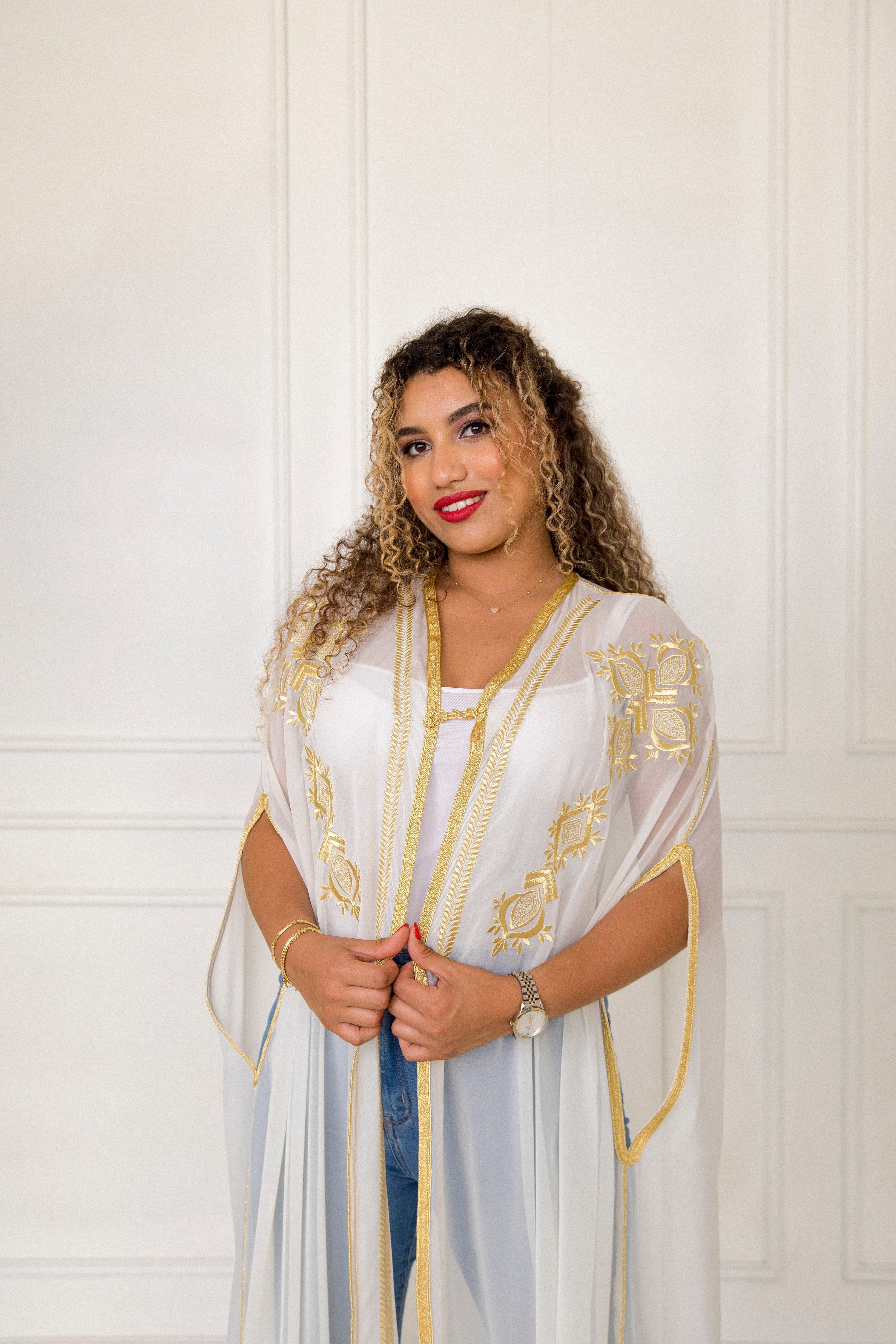 Cape Selene 2023 - Mousline en broderie