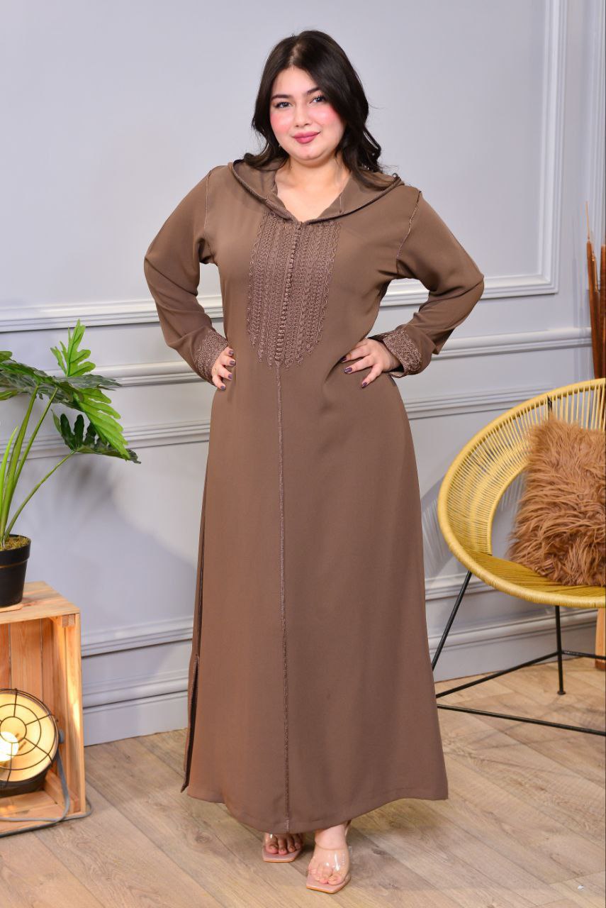 🧵 Tissu : Crêpe Dossoie soie + nouvelle broderie « kṭarfel »