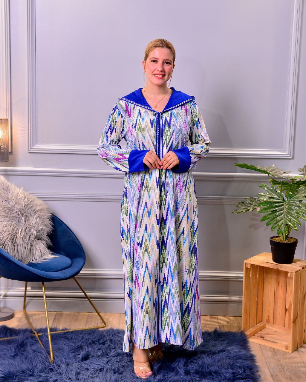 👗 Une djellaba raffinée en tissu crêpe premium