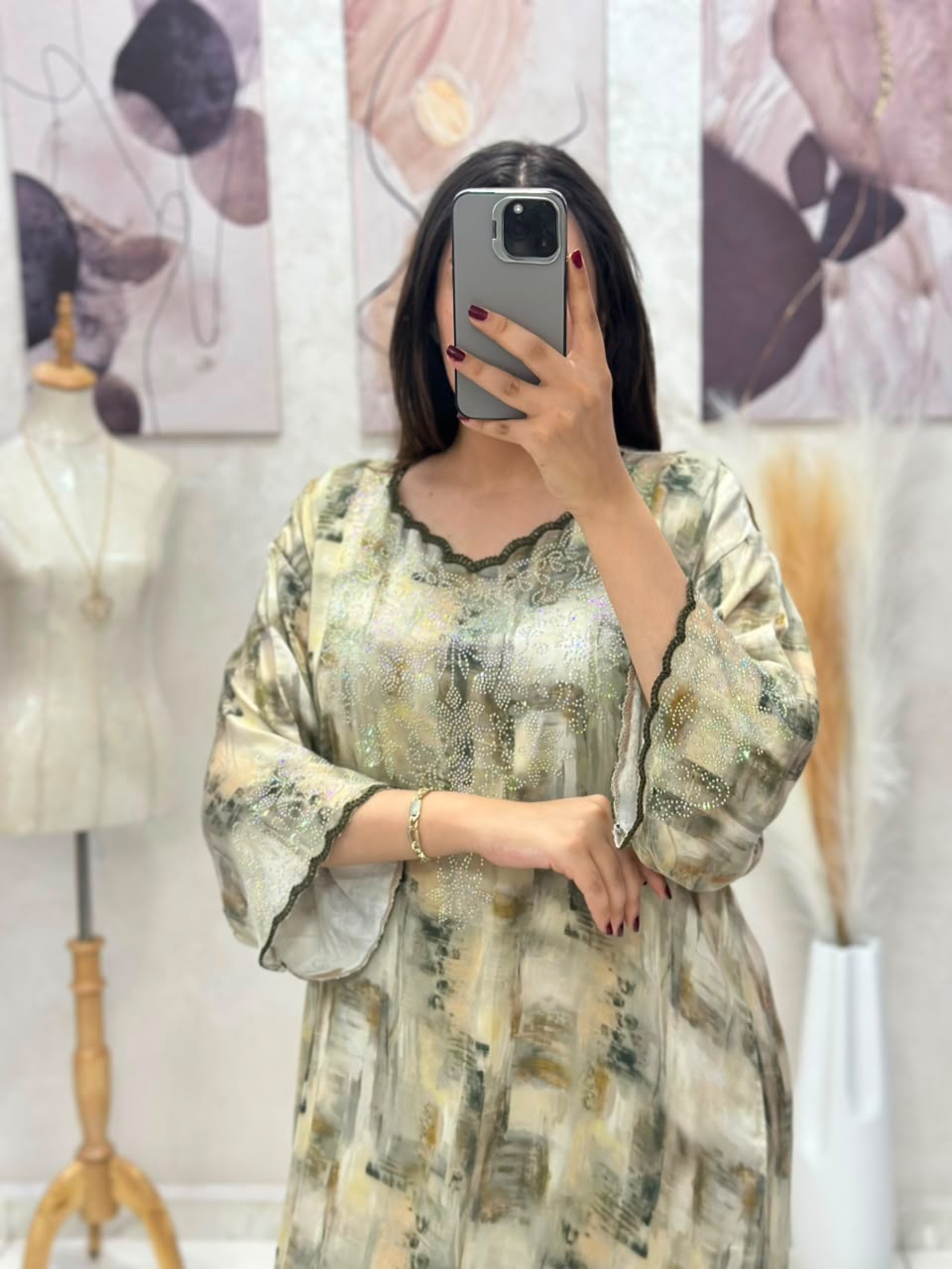 👗 Mkhawar élégant au design raffiné
